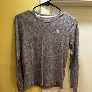 Abercrombie kids boys long sleeve shirt. Size 11–12. Very soft.